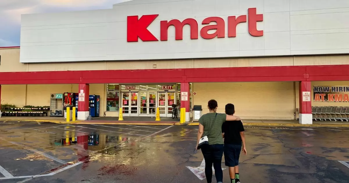 kmart go out of business